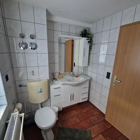 Christoph * 巴特尚道