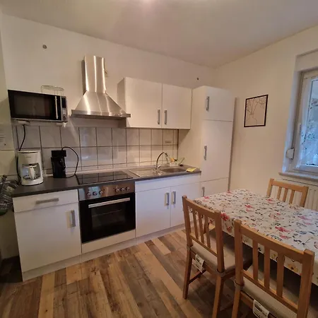 Christoph * 巴特尚道